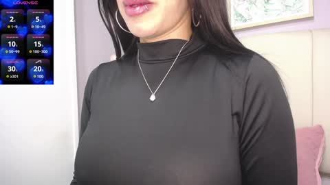 Amy online show from December 4, 2024, 1:53 pm