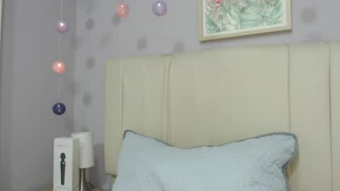 Amy online show from March 7, 2025, 1:29 pm