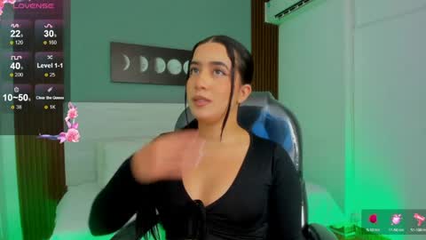 Snapshot of amy_leah_ chatting on April 27, 2026, 1:31 pm amy_leah_ online show from April 27, 2026, 1:31 pm