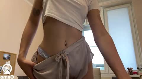 amy_meoww online show from October 4, 2025, 2:04 pm
