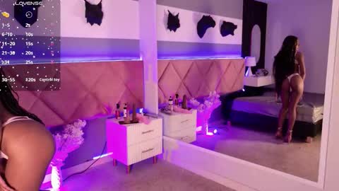 Amy online show from October 1, 2025, 8:04 pm