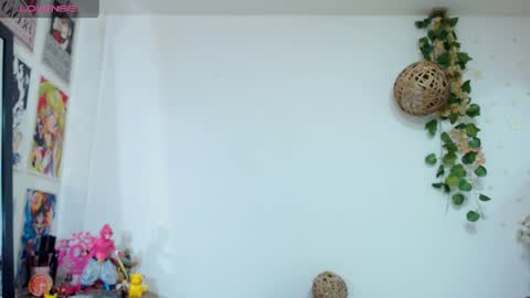 Snapshot of amy_mur chatting on May 27, 2026, 9:01 pm amy mur online show from May 27, 2026, 9:01 pm