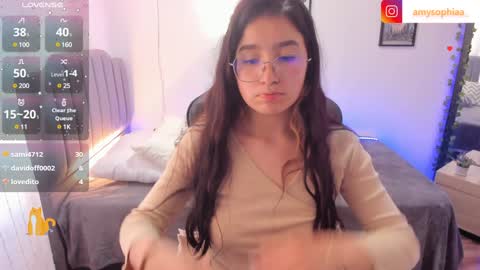 Amy sophia 3 online show from January 20, 2025, 7:35 pm