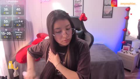 Amy sophia 3 online show from February 8, 2025, 3:31 pm