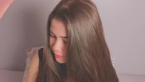 Snapshot of amy_vans_ chatting on June 10, 2026, 9:35 pm Amy nickname Kirby online show from June 10, 2026, 9:35 pm