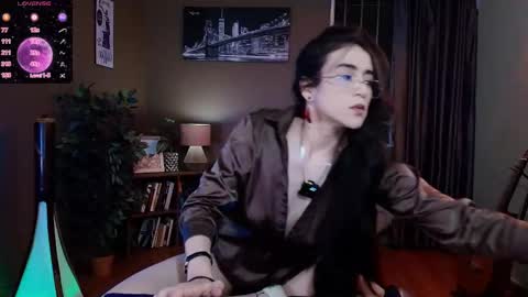 Amy online show from November 18, 2025, 2:17 am