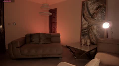 Snapshot of amyarmstrong chatting on December 28, 2024, 12:36 am Amy Armstrong online show from December 28, 2024, 12:36 am