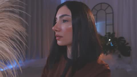 Amy Armstrong online show from November 16, 2025, 8:36 pm