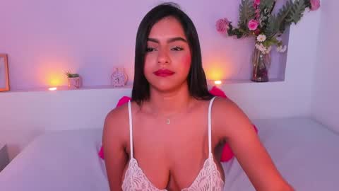 My name is AMY... Nice to meet you  thumb up me please its important online show from December 13, 2024, 6:38 pm