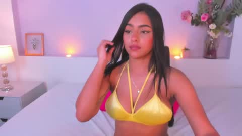 My name is AMY... Nice to meet you  thumb up me please its important online show from December 17, 2024, 7:26 pm