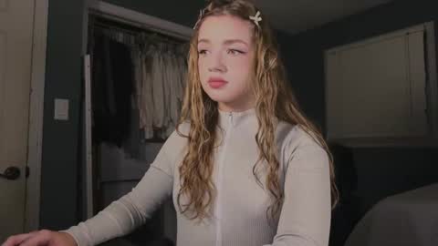 Amy online show from September 23, 2025, 5:10 am