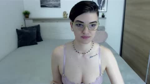 Snapshot of amylexy chatting on April 5, 2026, 12:52 am Hi there guys My pleasure in your hands pvt is open online show from April 5, 2026, 12:52 am