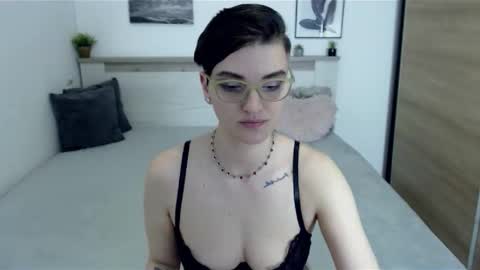 Snapshot of amylexy chatting on April 5, 2026, 1:52 pm Hi there guys My pleasure in your hands pvt is open online show from April 5, 2026, 1:52 pm