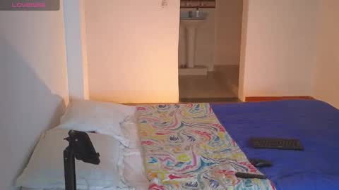 Amy Monroe online show from November 6, 2025, 12:22 am