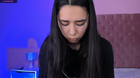 Amy ... Nice to meet u   thumb up me please its important online show from January 27, 2025, 8:40 am