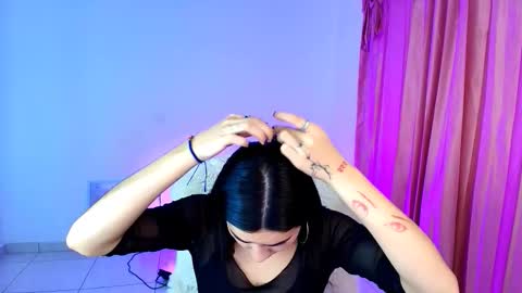 Amy ... Nice to meet u   thumb up me please its important online show from February 17, 2026, 10:16 pm