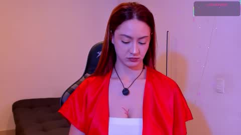 Snapshot of amypond__ chatting on February 10, 2026, 5:06 pm Amy online show from February 10, 2026, 5:06 pm