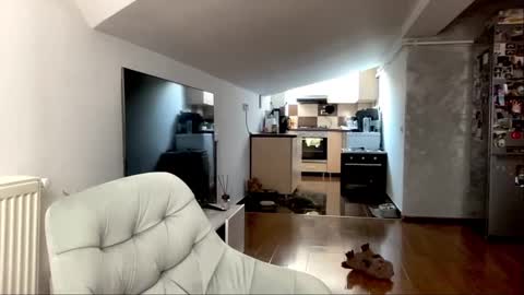 Snapshot of amyroberta92 chatting on February 20, 2025, 10:16 am amyroberta92 online show from February 20, 2025, 10:16 am