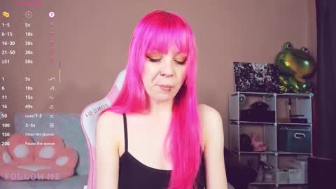 Amy Rose online show from September 12, 2025, 3:28 am