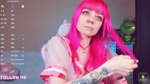 Snapshot of amyrose69 chatting on May 27, 2026, 6:16 pm Amy Rose online show from May 27, 2026, 6:16 pm