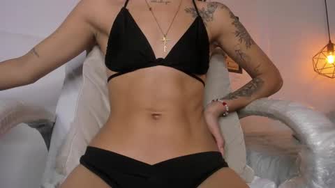 Amy online show from December 2, 2025, 2:12 pm