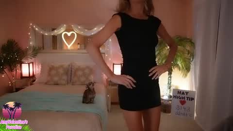 Snapshot of amyvalentine chatting on May 15, 2026, 6:20 am AmyValentine online show from May 15, 2026, 6:20 am