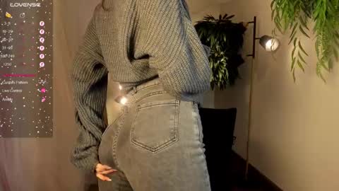 Angie online show from February 3, 2025, 2:58 am