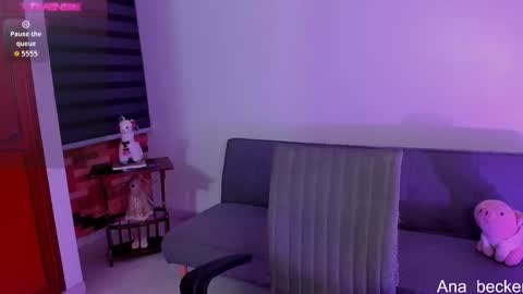 Ana online show from September 10, 2025, 4:12 am