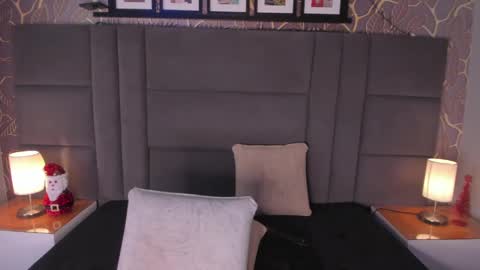 Ana  online show from January 8, 2025, 3:07 pm