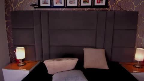 Ana  online show from January 18, 2025, 5:48 pm