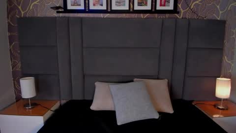 Ana  online show from February 13, 2025, 11:50 am