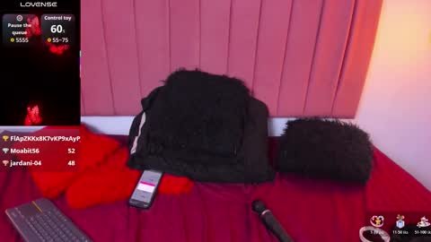 ana online show from December 15, 2025, 6:28 am