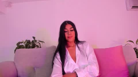 Ana Gonzalez online show from March 1, 2026, 8:44 pm