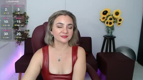 Snapshot of ana_hotmilf chatting on April 25, 2026, 12:13 am Ana online show from April 25, 2026, 12:13 am