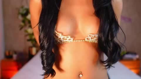 Ana  online show from April 15, 2026, 3:35 am