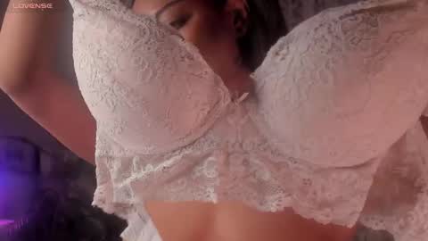 Snapshot of ana_peachy_ chatting on October 27, 2025, 4:33 pm My name is Ana. Im 22 years old not 50. Really MY BIO IS MY ONLYFANSLike and subscribe3 online show from October 27, 2025, 4:33 pm