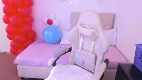 Im anna but you can call me as you want online show from March 6, 2026, 11:56 pm