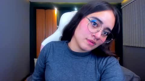 Snapshot of ana_taylor2 chatting on March 1, 2025, 12:39 am Ana online show from March 1, 2025, 12:39 am