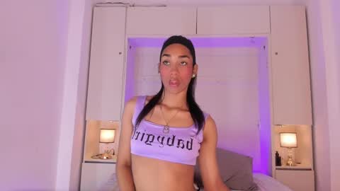 Snapshot of anaacollins_ chatting on October 1, 2025, 12:11 pm anaacollins_ online show from October 1, 2025, 12:11 pm