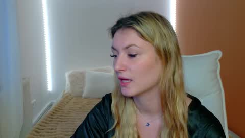 anaayss online show from February 4, 2026, 6:19 am