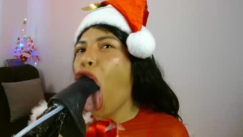 Snapshot of anabel693 chatting on December 2, 2024, 12:29 pm anabel alice gandara online show from December 2, 2024, 12:29 pm