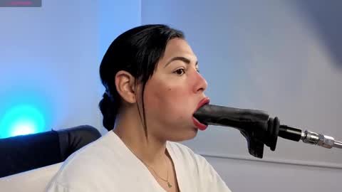 Snapshot of anabel693_ chatting on April 25, 2026, 12:30 pm Anabel Alice Gandara online show from April 25, 2026, 12:30 pm