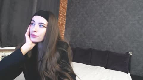 Anna online show from February 20, 2025, 6:02 pm