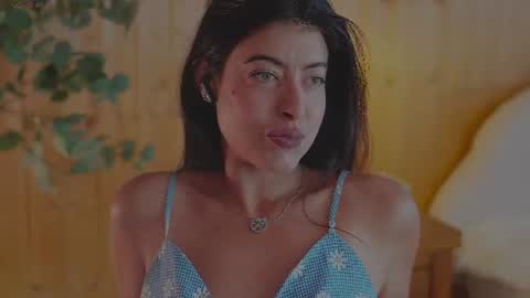 Snapshot of anabelcurvy chatting on June 20, 2026, 12:52 pm anabelcurvy online show from June 20, 2026, 12:52 pm