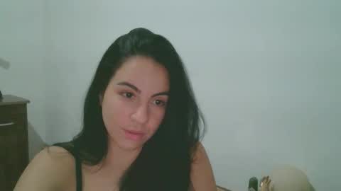 anabelenogueira1 online show from April 17, 2026, 12:57 am