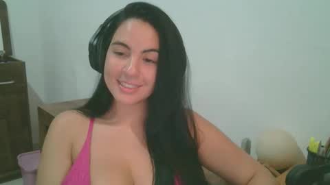 Snapshot of anabelenogueira1 chatting on May 8, 2026, 2:17 am anabelenogueira1 online show from May 8, 2026, 2:17 am