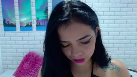 anabella_04 online show from October 17, 2025, 9:06 pm