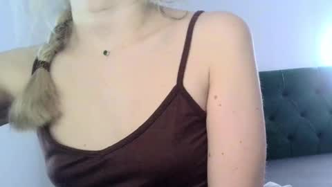 Snapshot of anabellaana11 chatting on March 5, 2025, 2:34 pm anabellaana11 online show from March 5, 2025, 2:34 pm
