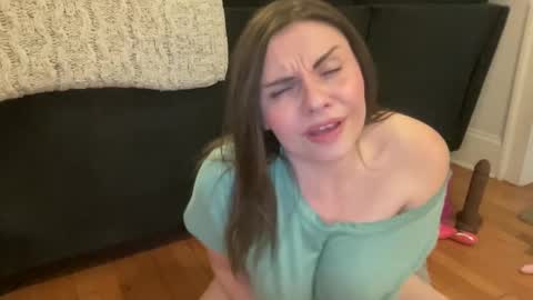 AnaBella Asster online show from February 1, 2025, 3:30 am