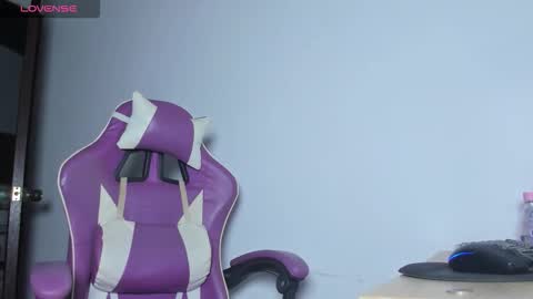 Anabella online show from October 18, 2025, 12:35 am